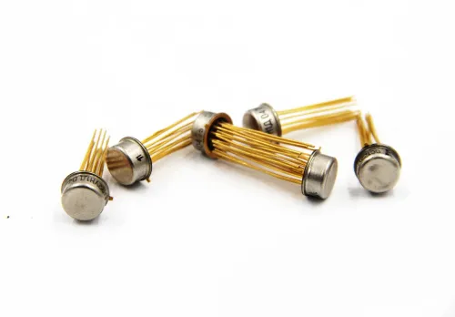 122УН1Д микросхема фото 2 122УН1Д микросхема фото 2